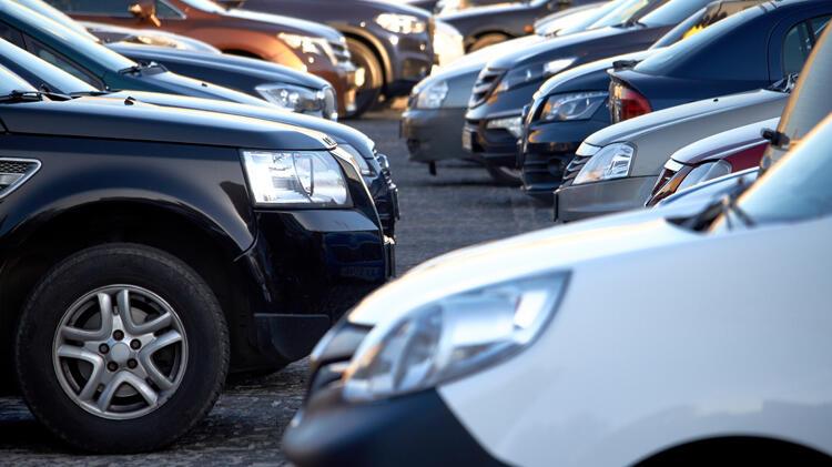 Sıfır ve ikinci el otomobil piyasasında iddialar için inceleme başlatıldı! Bakan Muş duyurdu Sıfır ve ikinci el otomobil piyasasında iddialar için inceleme başlatıldı! Bakan Muş duyurdu