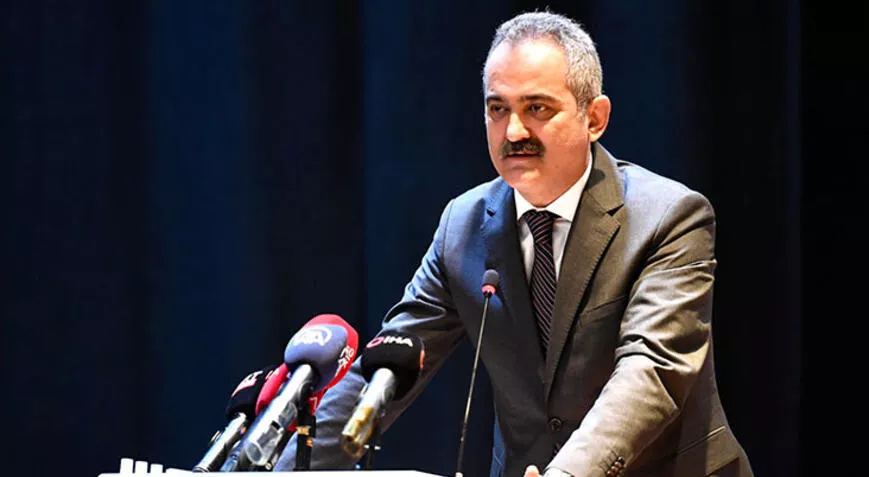 Bakan Özer: En güvenli yerlerin okul binaları olduğunu göstermiş olacağız Bakan Özer: En güvenli yerlerin okul binaları olduğunu göstermiş olacağız