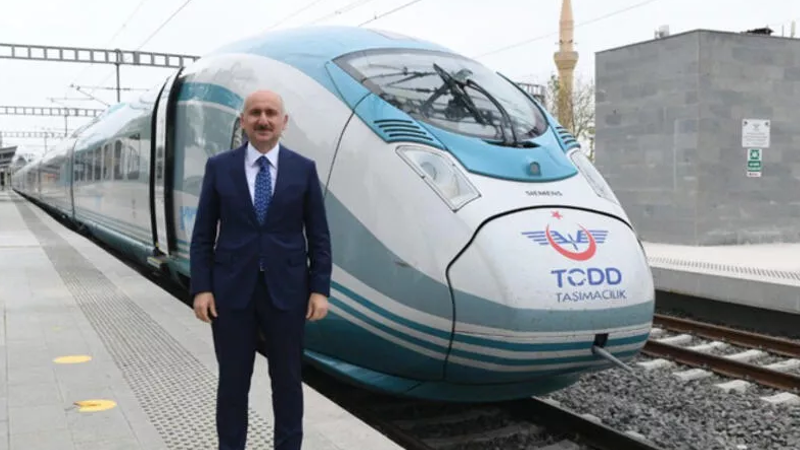 Bakan Karaismailoğlu: Karaman YHT parkurunda 1 milyonu aşkın yolcu seyahat etti