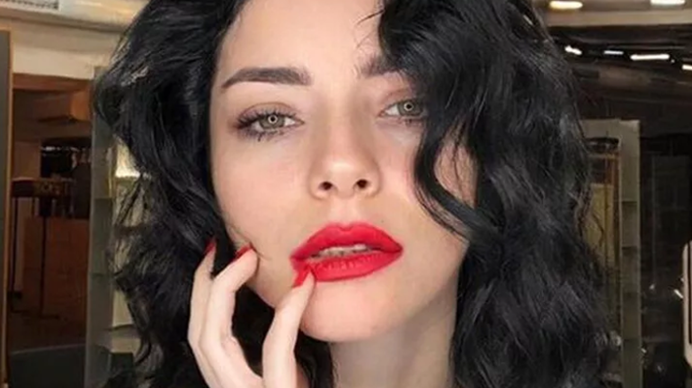 Merve Boluğur “Merve’nin annesi olsam pataklarım” diyen Selen Görgüzel’e öfke kustu