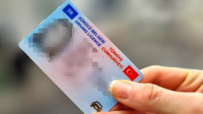 Yaş şartı değişti! Ehliyet alacaklar dikkat: Resmi Gazete’den duyuruldu