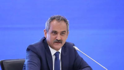 Bakan Özer: Muhtarlarımız vasıtasıyla daha fazla aileye ulaşacağız