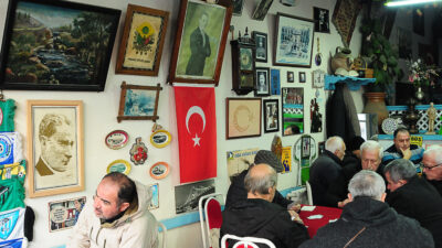 Mudanya’daki Tarihi Alay Kahvesi 63 yıldır müşterilerine hizmet veriyor