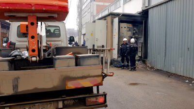 Bursa’da elektrik trafosunda çıkan yangın söndürüldü