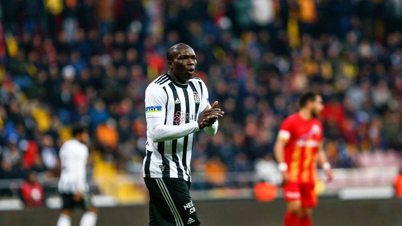 Beşiktaş'ın ara transfer döneminde yeniden kadrosuna kattığı Vincent Aboubakar, siyah-beyazlı
