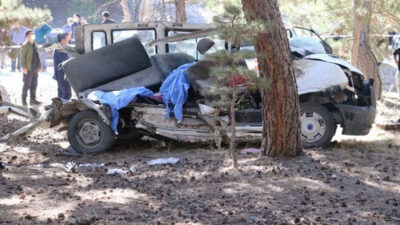 5 öğrencinin öldüğü kazada çocukları suçladı