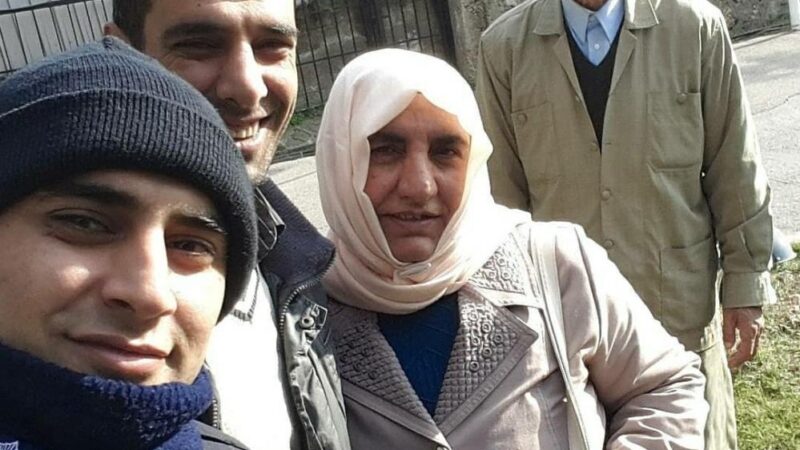 Bursa’da 175 bin lira için ailesinden 4 kişiyi katletti Bursa’nın Orhangazi ilçesinde alacak verecek tartışması sonrasında annesi ve iki