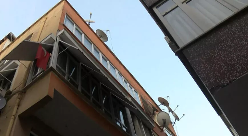 Zeytinburnu’nda silahlı kavga: 1 ölü Zeytinburnu’nda silahlı kavga: 1 ölü