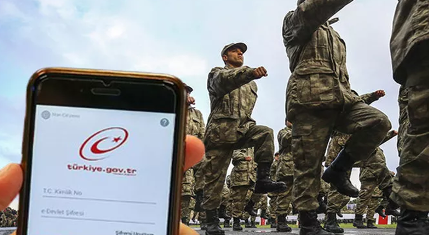 Askerlik ile ilgili önemli gelişmeyi duyurdu!