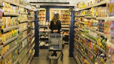 Zincir marketlerden art arda indirim ve fiyat sabitleme adımı