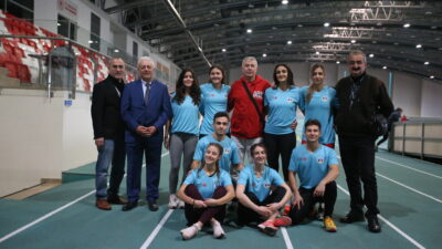 Yunan sporcular Bursa’nın dev tesisine hayran kaldı!