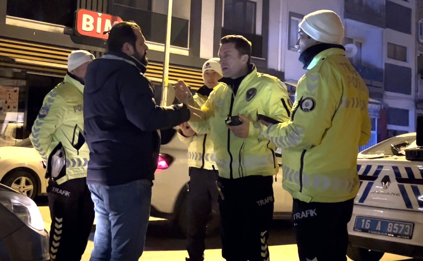 Bursa’da alkollü sürücüden ’pes’ dedirten savunma