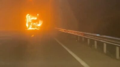 Bursa’da korku dolu dakikalar! Yolcu otobüsü alev alev…
