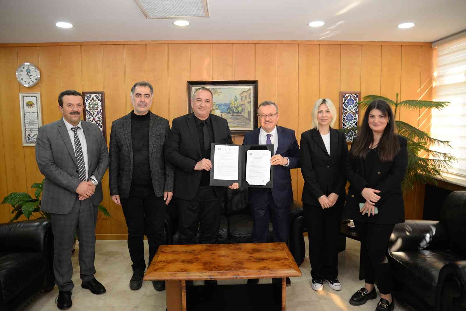 BUÜ’den Atış Holding’e akademik destek BUÜ’den Atış Holding’e akademik destek