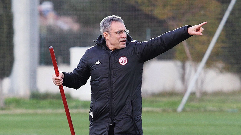 Ersun Yanal’dan şampiyonluk tahmini