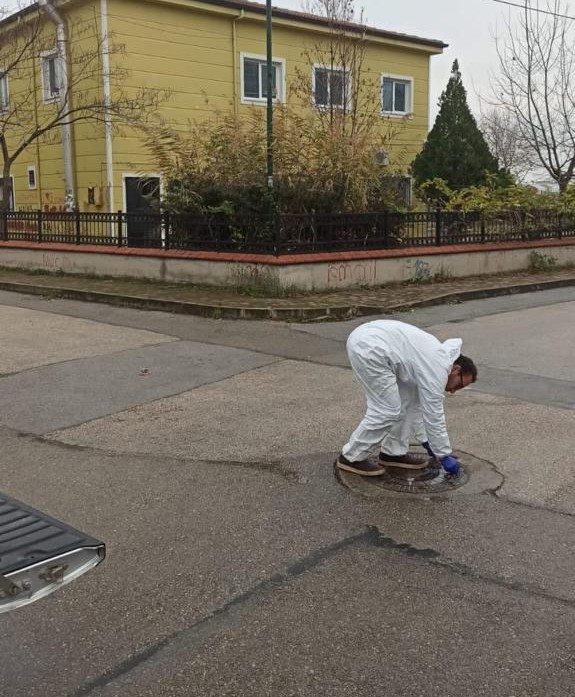 Osmangazi’de haşerelere karşı ilaçlama yapıldı Osmangazi’de haşerelere karşı ilaçlama yapıldı