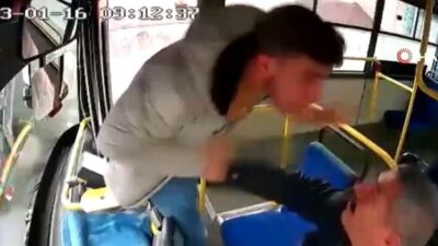 Halk otobüsü şoförünün darbedilmesi güvenlik kamerasına yansıdı
