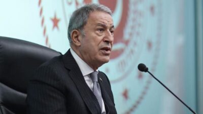 Bakan Akar’dan TSK aleyhindeki söylemlere “sert” tepki