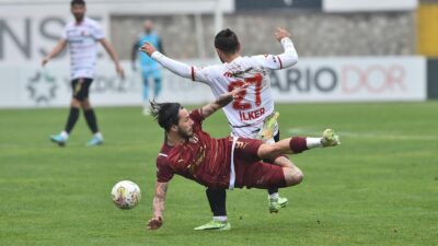 2.Lig’deki Bursa ekibi evinde yine şokta! Yeni hocayla ilk maçta da olmadı…