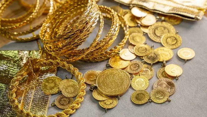 Gram altına yeni rekor getirecek o rakam! Piyasa analistleri tek tek açıkladı
