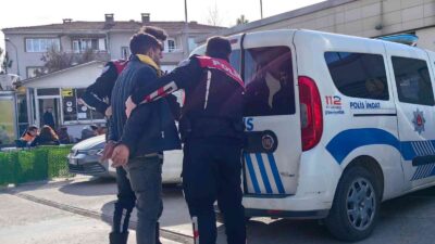 Bursa’da kapkaçcı kovalamacayla yakalandı