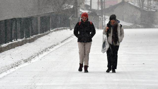 Doğu’da kar yağışı etkili oluyor