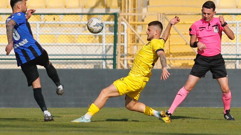 2.Lig’deki Bursa ekibi lider Bucaspor’dan puanı kaptı! TFF 2. Lig Kırmızı Grup’ta zirveyi hedefleyen Teco Karacabey Belediyespor,