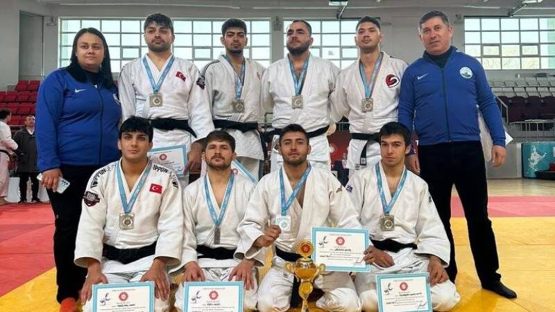 Osmangazi Belediyespor Judo Takımı sporcuları, Ankara’da düzenlenen Spor Toto Süper