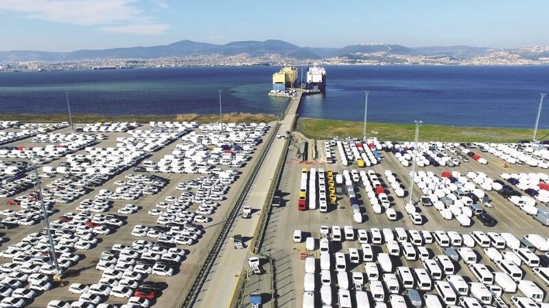 Türkiye ekonomisinin lokomotif sektörü otomotiv endüstrisi, geçen yıl Avrupa Birliği