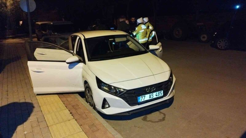 Bursa’da polisten nefes kesen kovalamaca Orhangazi Emniyet Müdürlüğü ekipleri Yalova’dan çalındığı belirlenen bir otomobili Orhangazi’de