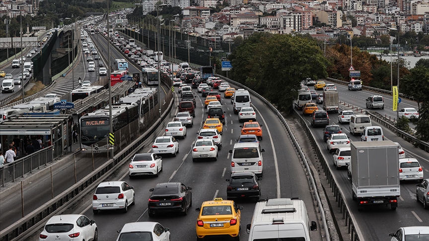 Geçen yıl trafiğe kaç aracın kaydı yapıldı? İşte rakamlar