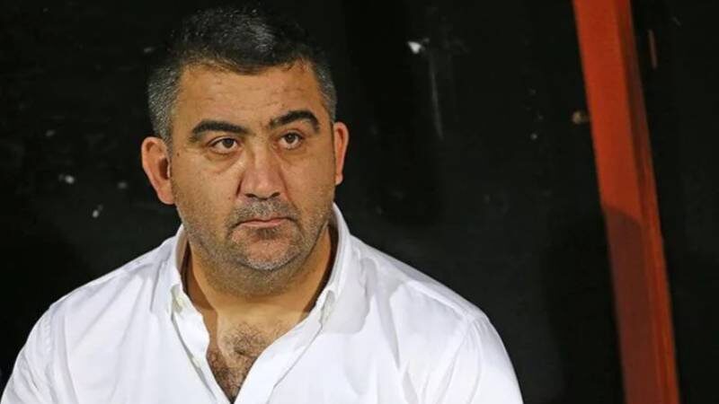 Teknik direktör Ümit Özat'ın babası Ali Özat, Ankara'da hayatını kaybetti.