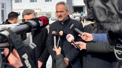 Deprem bölgesindeki okullarda devam şartı aranmayacak