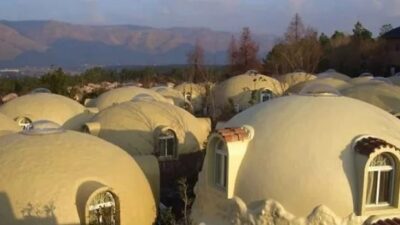 Yapımı 7 gün sürüyor! Bu evler tam 300 yıl dayanıyor…