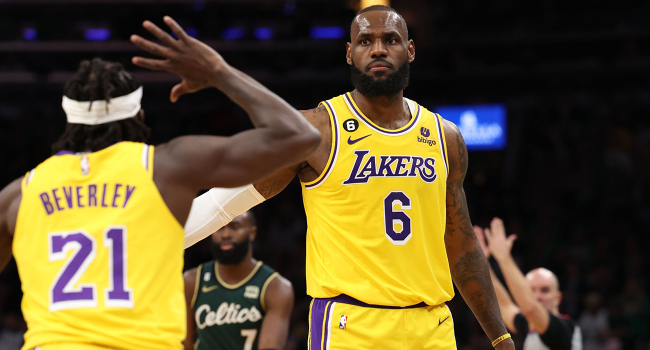 LeBron James tarihe geçti LeBron James tarihe geçti