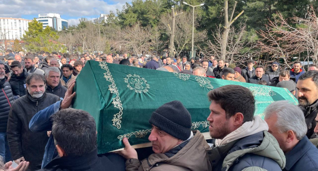 Depremde hayatını kaybetmişti! Uğur Kurt’a son görev Depremde hayatını kaybetmişti! Uğur Kurt’a son görev