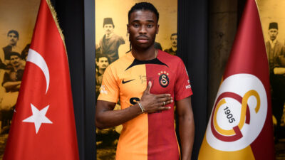 Sam Adekugbe resmen Galatasaray’da