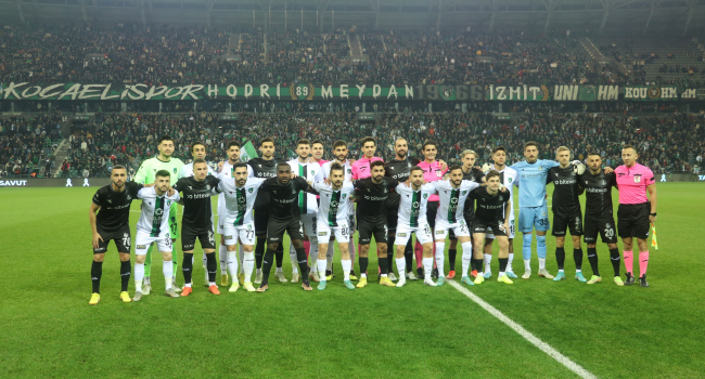 Kocaelispor-Sakaryaspor maçının hasılatı belli oldu Kocaelispor-Sakaryaspor maçının hasılatı belli oldu