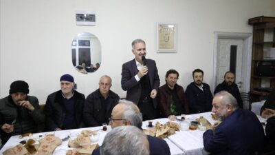 Başkan Taban Erenler Camisi cemaatiyle buluştu