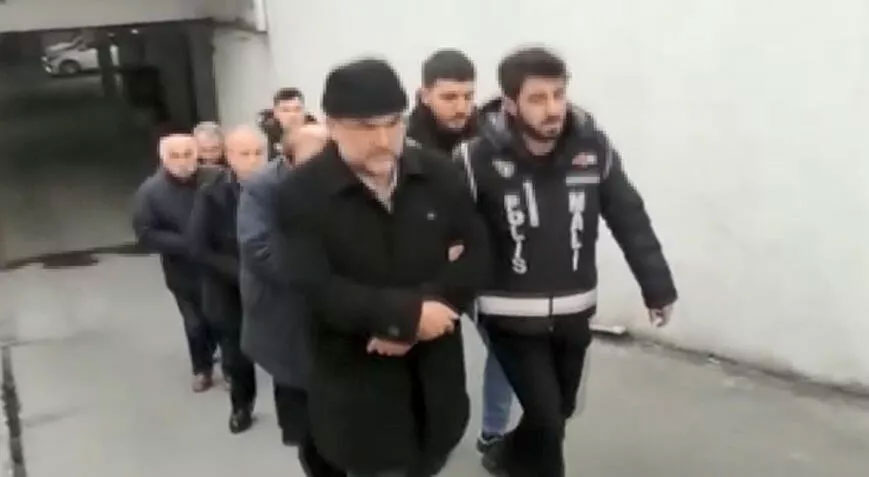 Yaptıkları binalar depremde yıkılan 5 müteahhit İstanbul’da gözaltına alındı