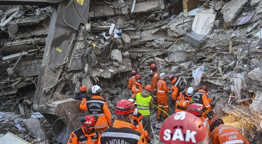 Kahramanmaraş merkezli depremlerde can kaybı 42 bini aştı