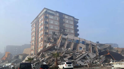 Ailesi enkaz altında kalan adam konuştu: “Hatay haritadan silinmiş”