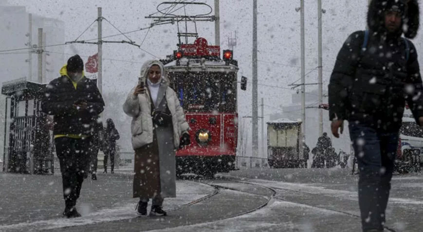İstanbul Valisi Ali Yerlikaya saat verip uyardı