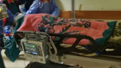 Depremin 227’nci saatinde enkazdan çıkan 74 yaşındaki Cemile Kekeç’ten haber var