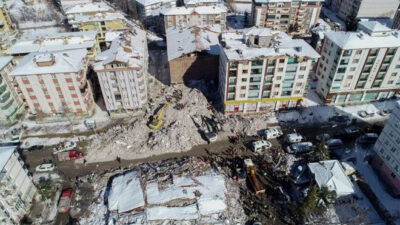 Malatya’da deprem nedeniyle yürütülen soruşturmada 31 kişiye yakalama kararı