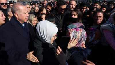 Üniversitelerde yaza kadar uzaktan eğitim!