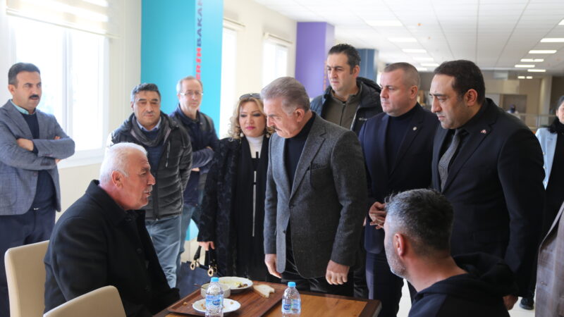 Milliyetçi Hareket Partisi (MHP) Genel Sekreteri İsmet Büyükataman, deprem yaralarının