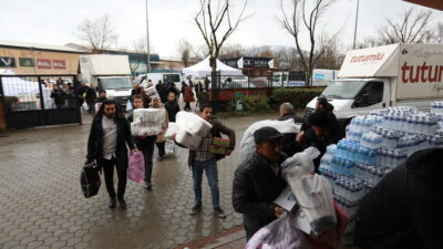 İnegöl’den deprem bölgesine 670 araçlık destek sağlandı