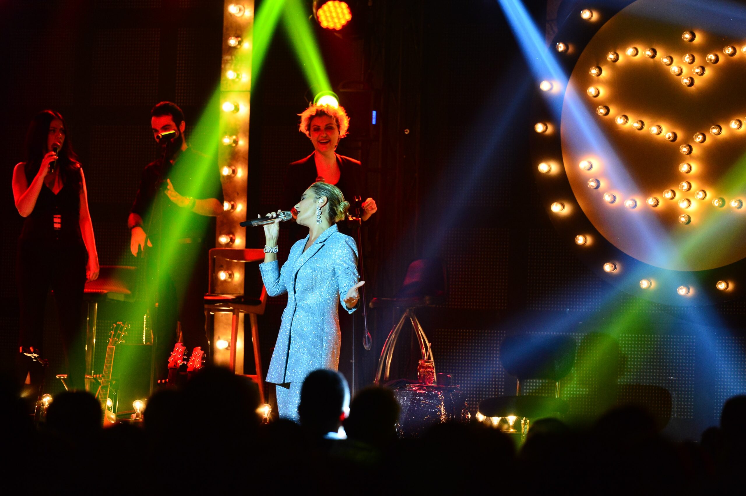 Sıla’dan Bursa’da keyifli konser