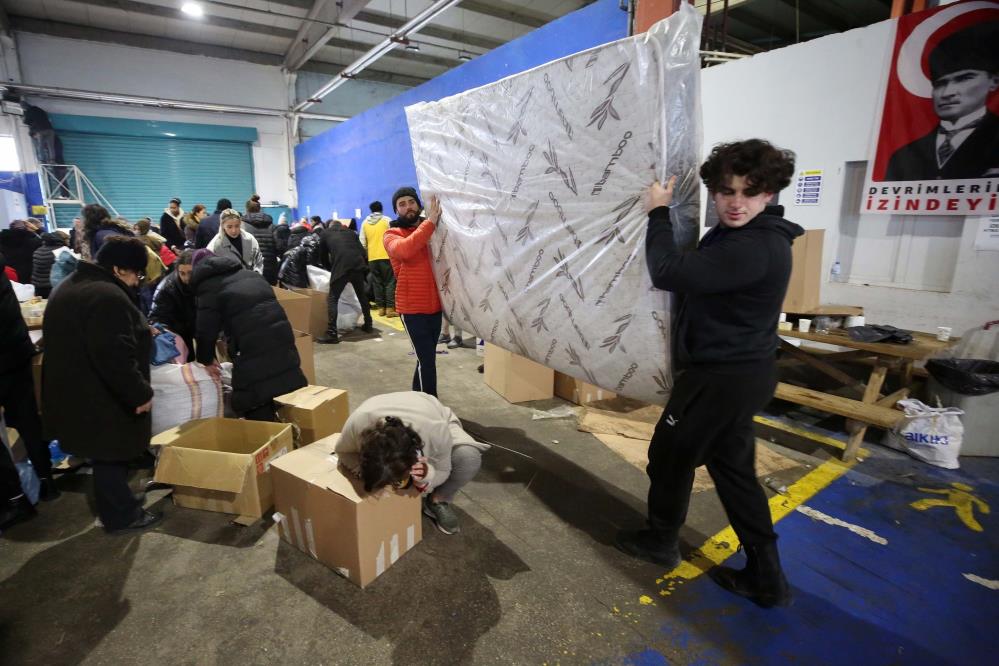 Nilüfer’de yardım seferberliği sürüyor